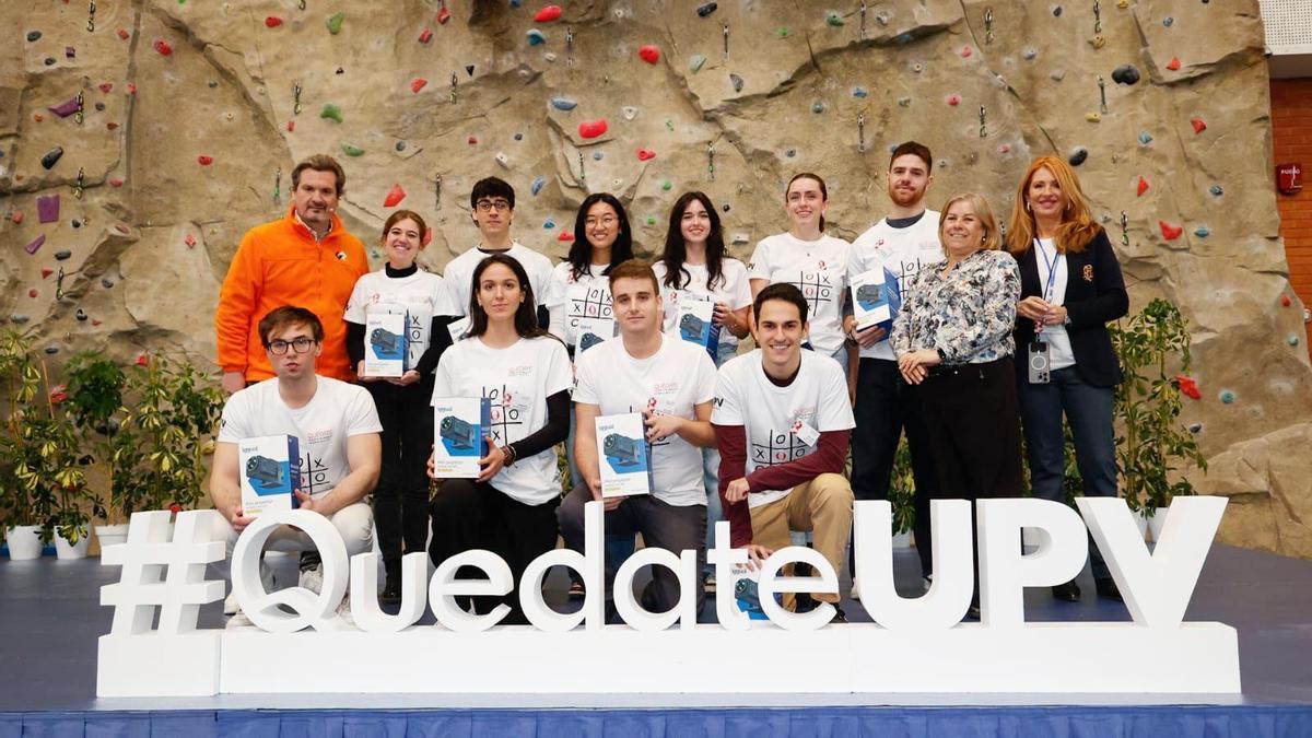 Grupo La Plana desafía a 100 estudiantes de la UPV a darle una segunda vida al packaging de cartón en la octava edición del QUÉDATE.