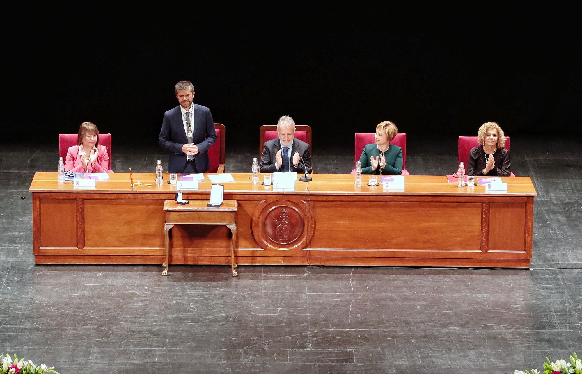 Toma de posesión del nuevo rector de la ULL