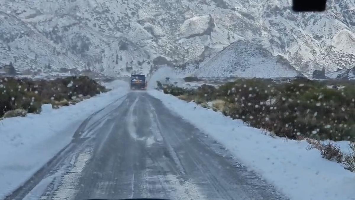 Así está el Teide tras la nevada de la borrasca Emilia