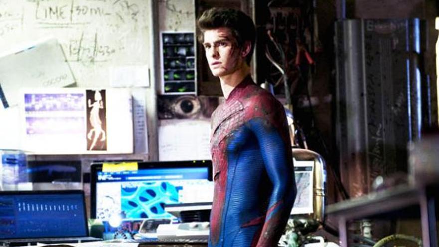 Andrew Garfield es &#039;Spiderman&#039;.