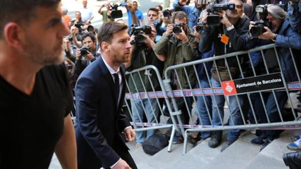 Leo Messi, en junio, a su llegada a la Audiencia de Barcelona para asistir al juicio.