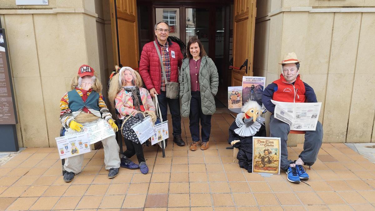 Callosa de Segura celebra el "partir la vieja" con sus viejotes