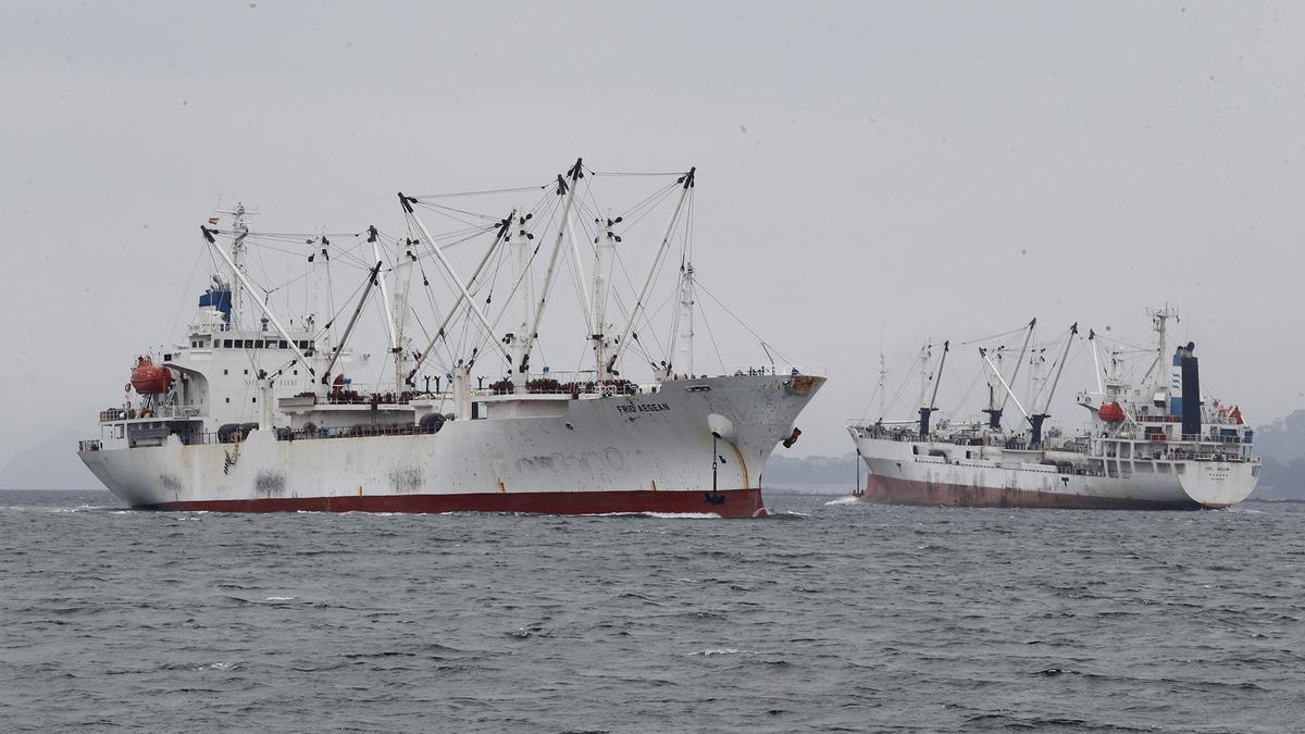 Mercantes llegando a Vigo, ayer