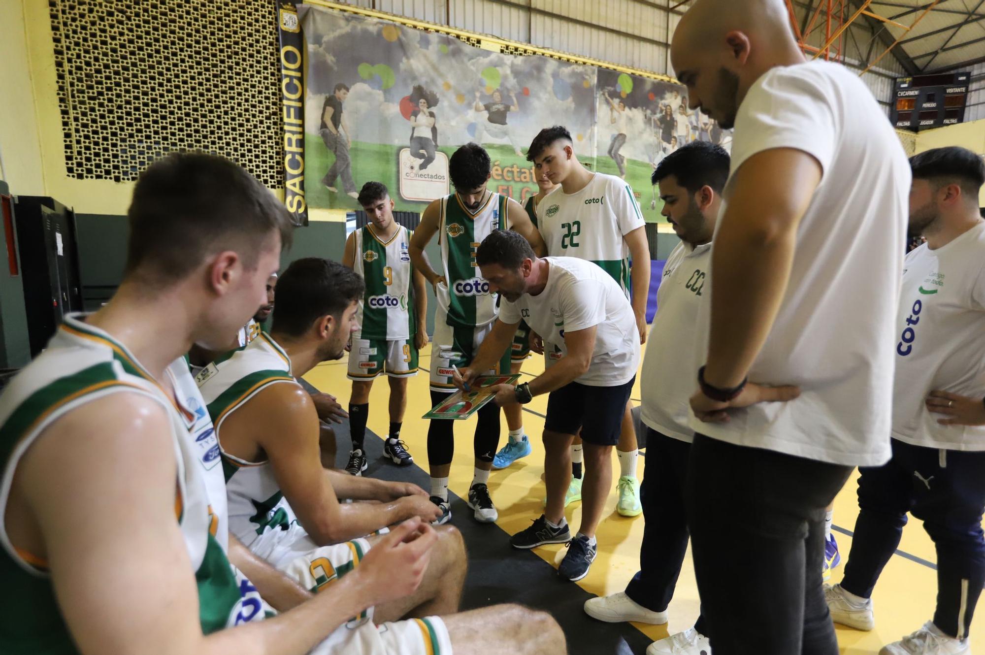 La semifinal de Copa Diputación Coto Córdoba Baloncesto - Peñarroya, en imágenes