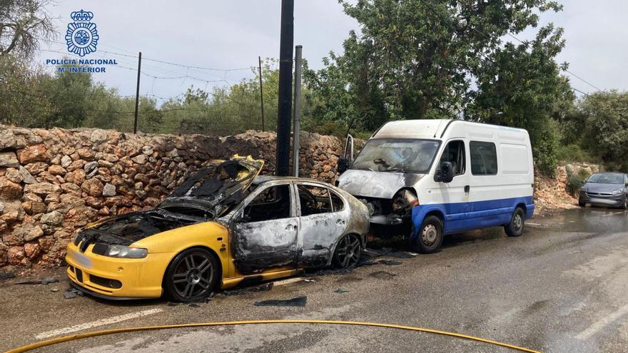 Dos detenidos por prender fuego a un coche en Palma después de una discusión