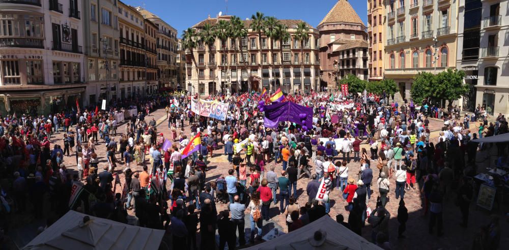 Miles de personas secundan en Málaga la marcha central del Primero de Mayo en Andalucía