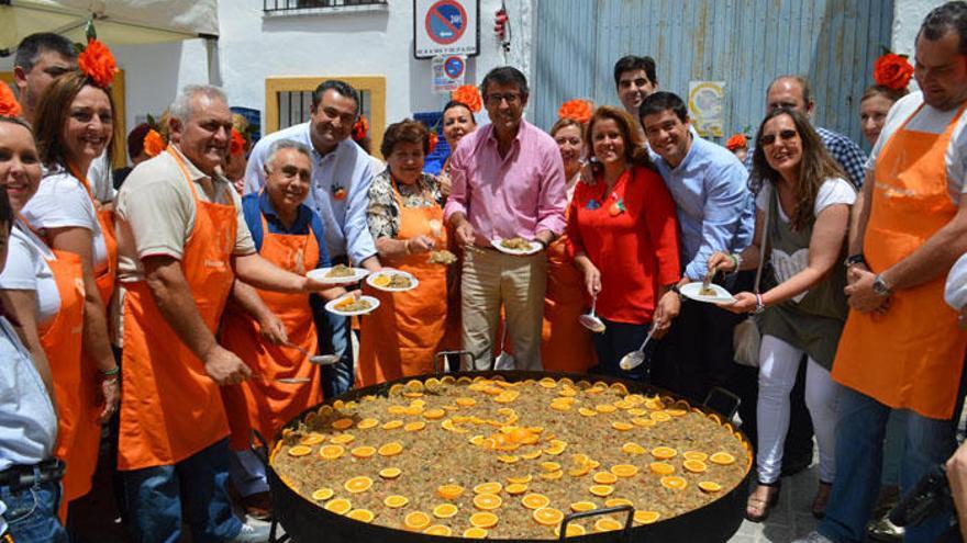 Más de 8.000 personas se dan cita en la Fiesta de la Naranja de Coín