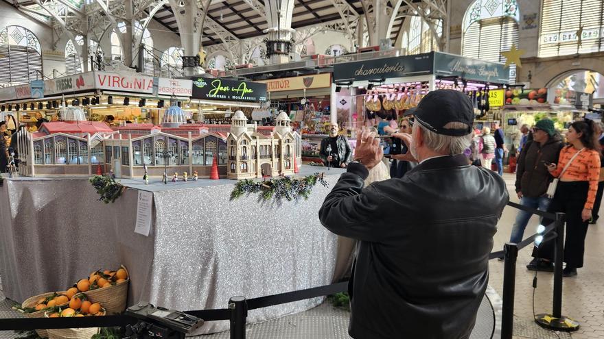 Así es el belén del Mercado Central de València, de la falla Monteolivete