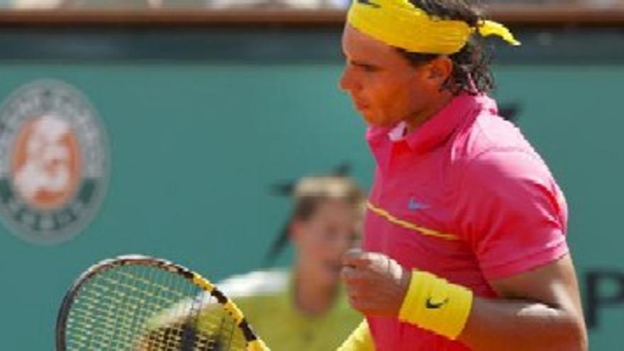 Nadal calienta motores a costa del brasileño Daniel