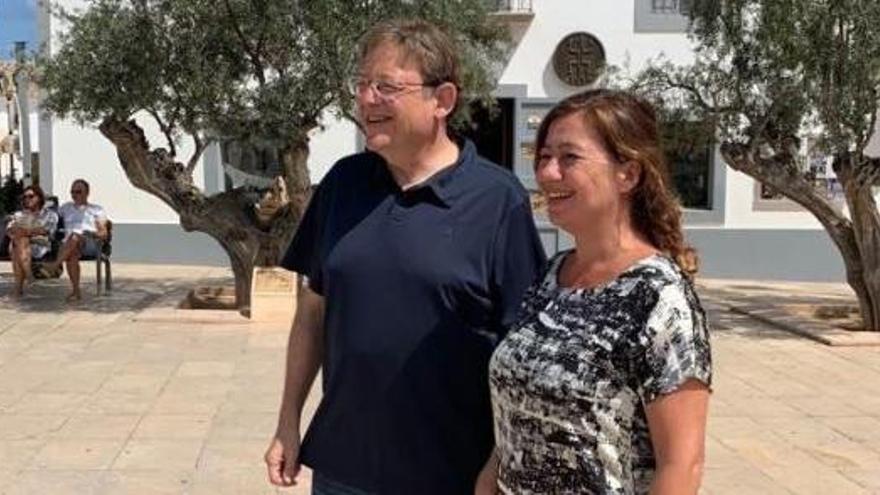 Armengol y Puig en la plaza de la Constitució de Sant Francesc