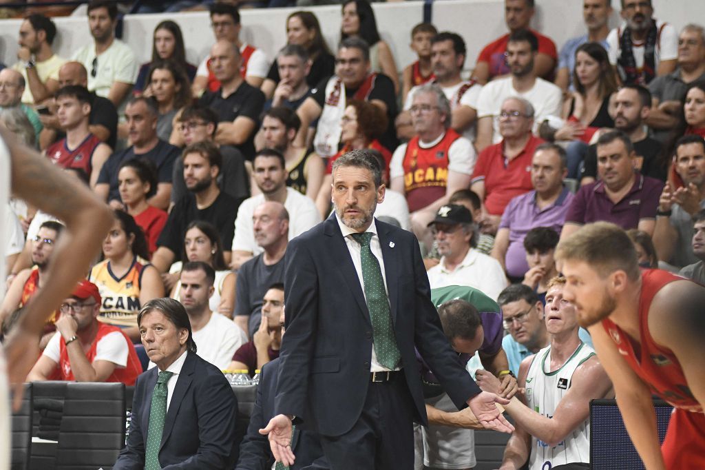 Todas las imágenes de la semifinal de la Supecopa entre el UCAM Murcia y el Unicaja