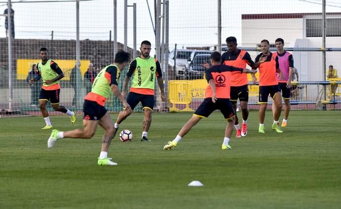 ENTRENAMIENTO UD LAS PALMAS 270417