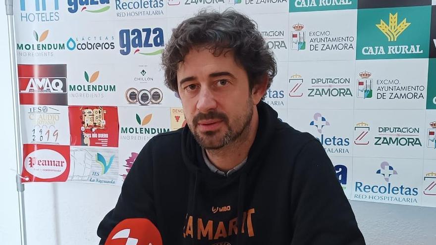 Ricardo Vasconcelos, técnico del Recoletas Zamora: &quot;A nosotras nos toca ganar, recuperar la confianza&quot;