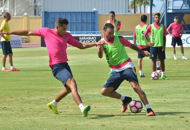 ENTRENAMIENTO UD LAS PALMAS MASPALOMAS