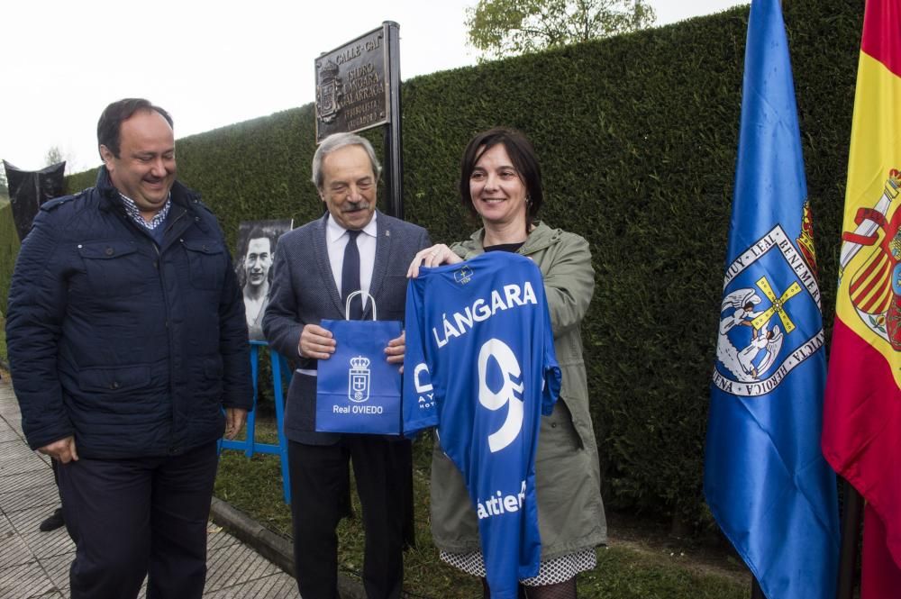 Descubrimiento de la placa de Isidro Langara en el