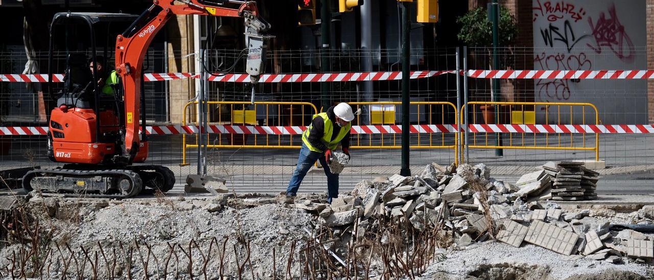 Obras en el puente del CAC, hace unas semanas