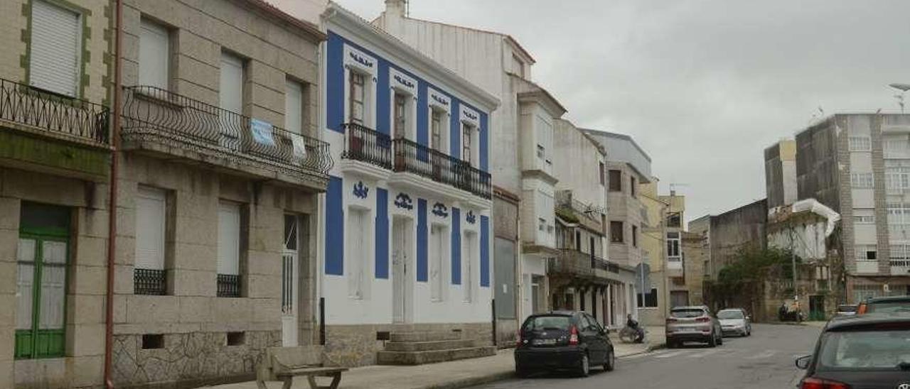 La costa de Vilaxoán está llena de viviendas desocupadas. // Noé Parga