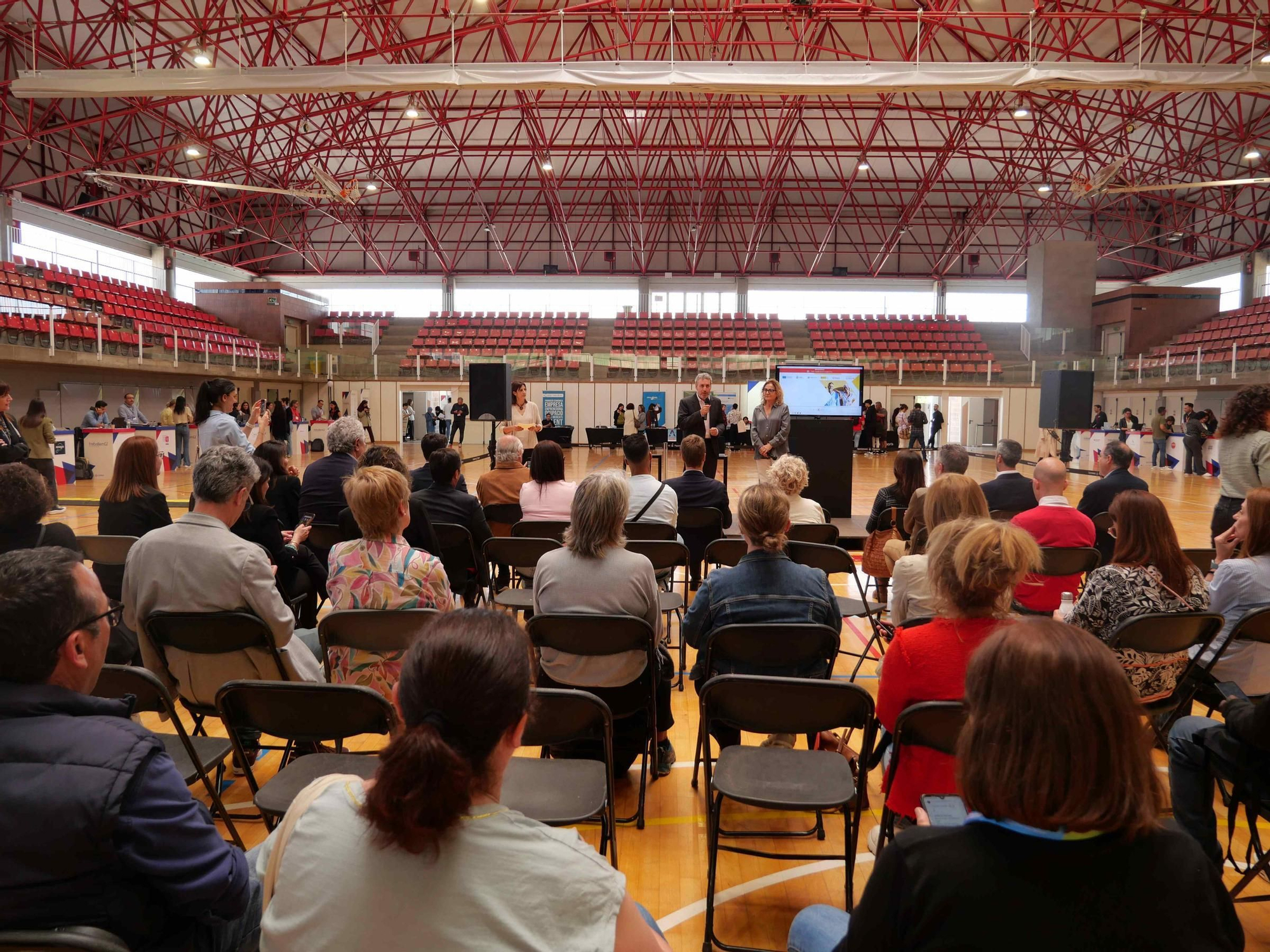 Les fotos de la fira d'ocupació TreballemGi a Figueres