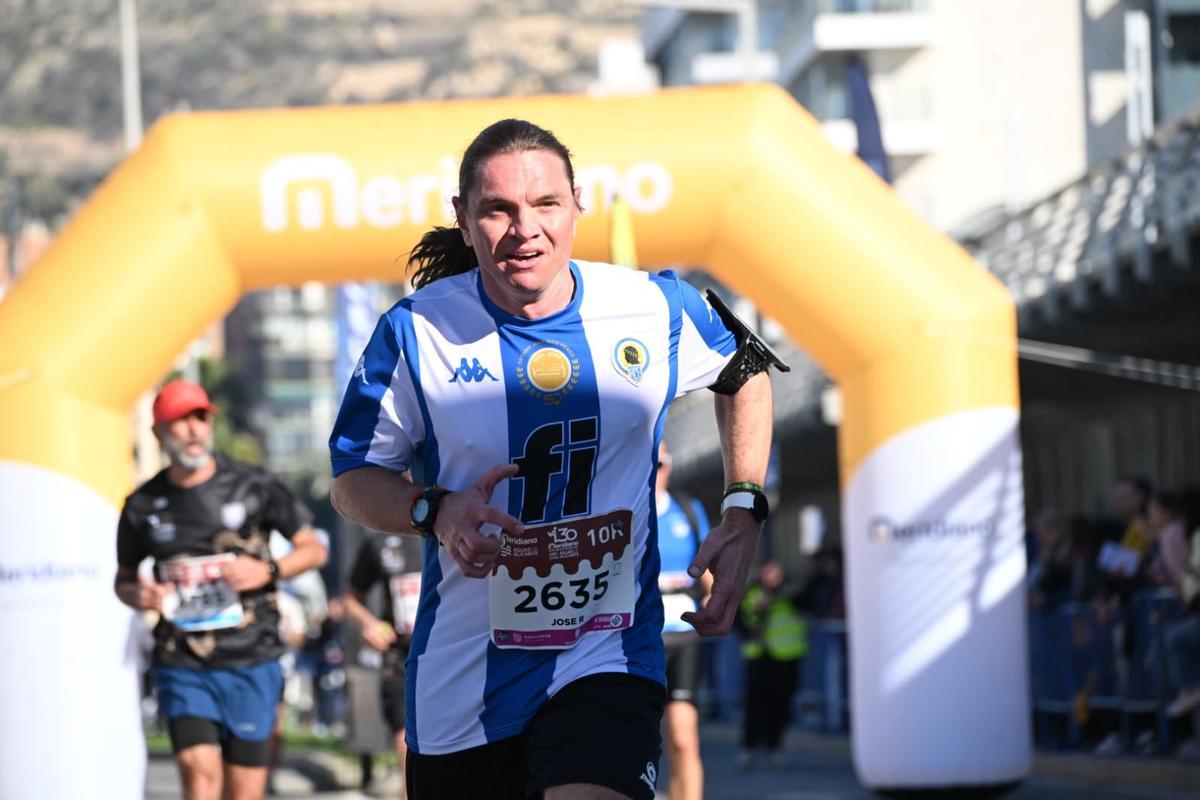 ¿Has corrido la Media Maratón de Alicante? Búscate en nuestras fotos