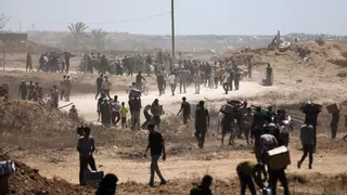 Israel reconoce que disparó contra gazatíes en un ataque que causó al menos 67 muertos