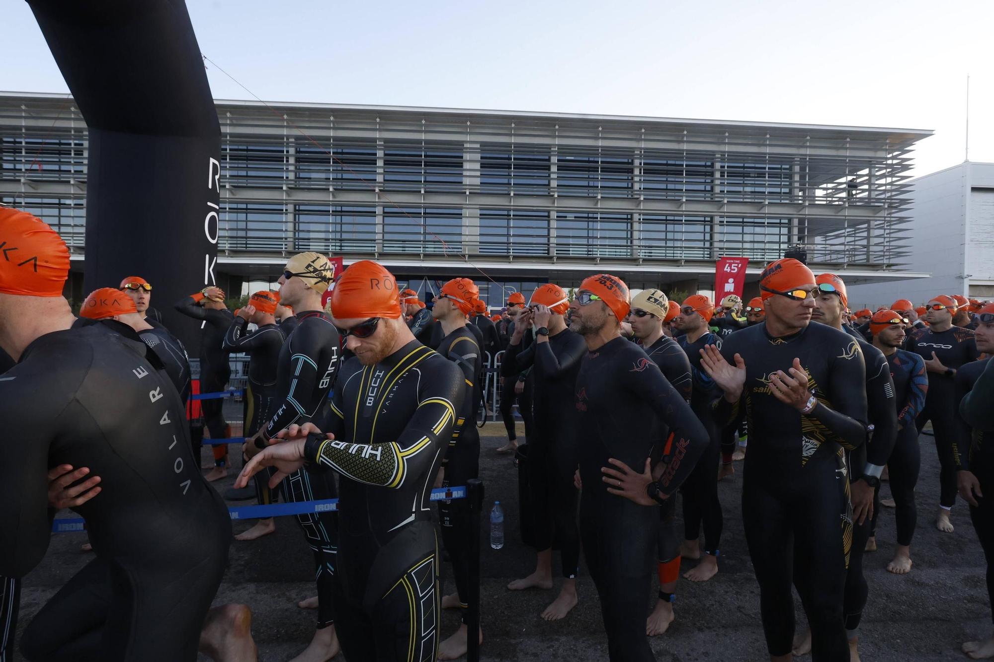 Las imágenes del Ironman 70.3 en Valencia