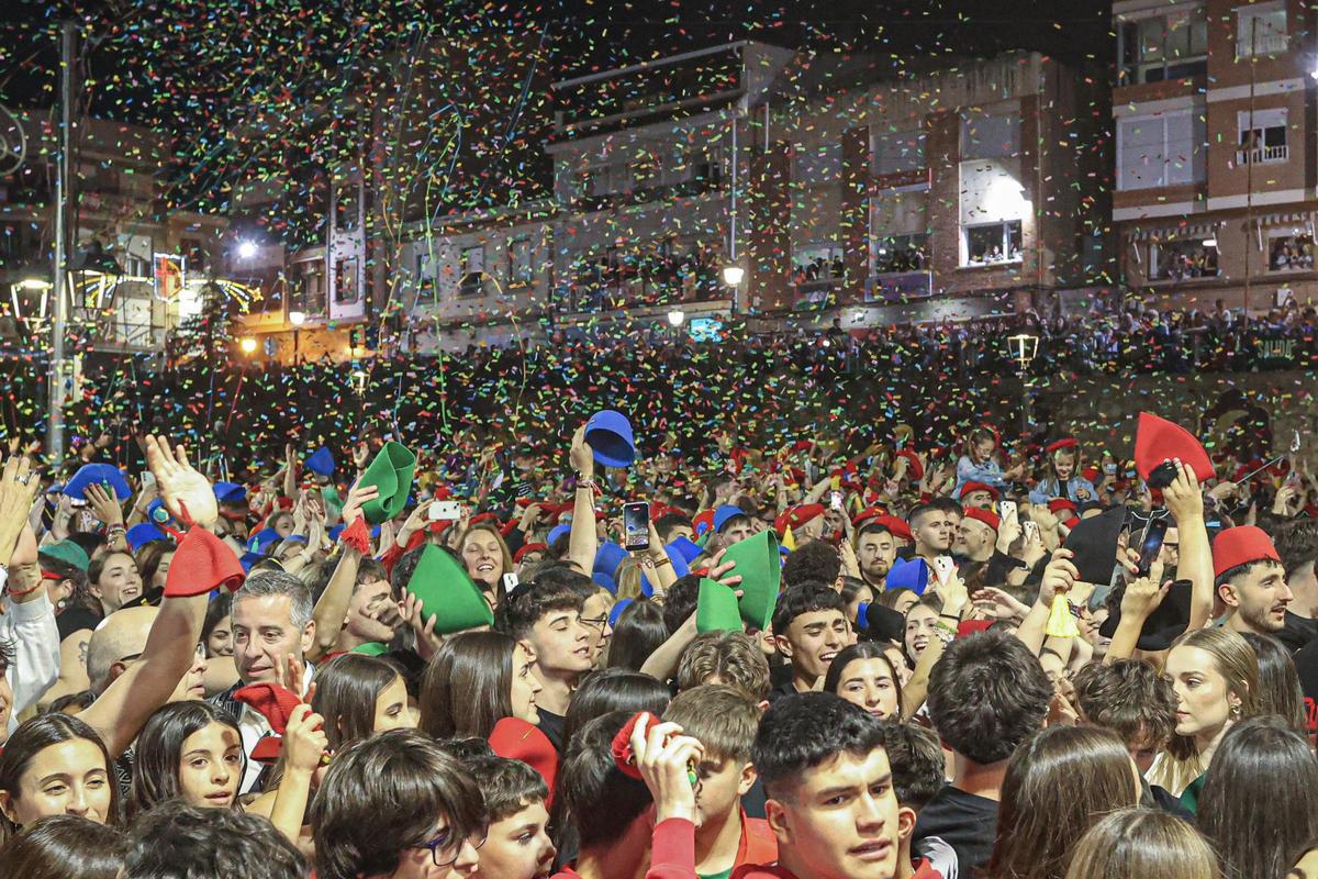 Petrer celebra su Entrada de Bandas