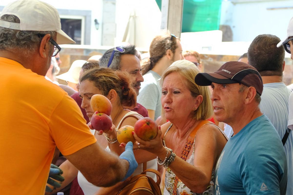 Feria del mango y aguacate de Mogán