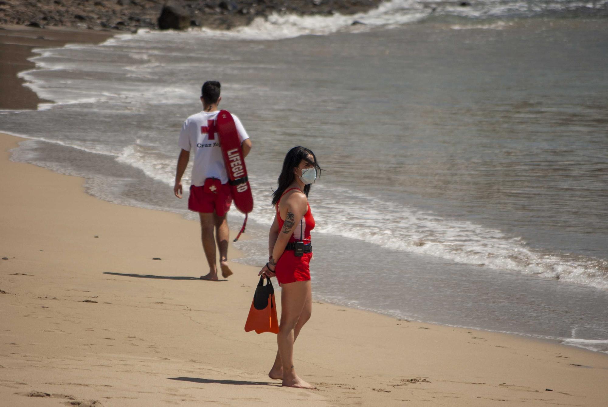 Cruz Roja en las playas de Canarias en Semana Santa