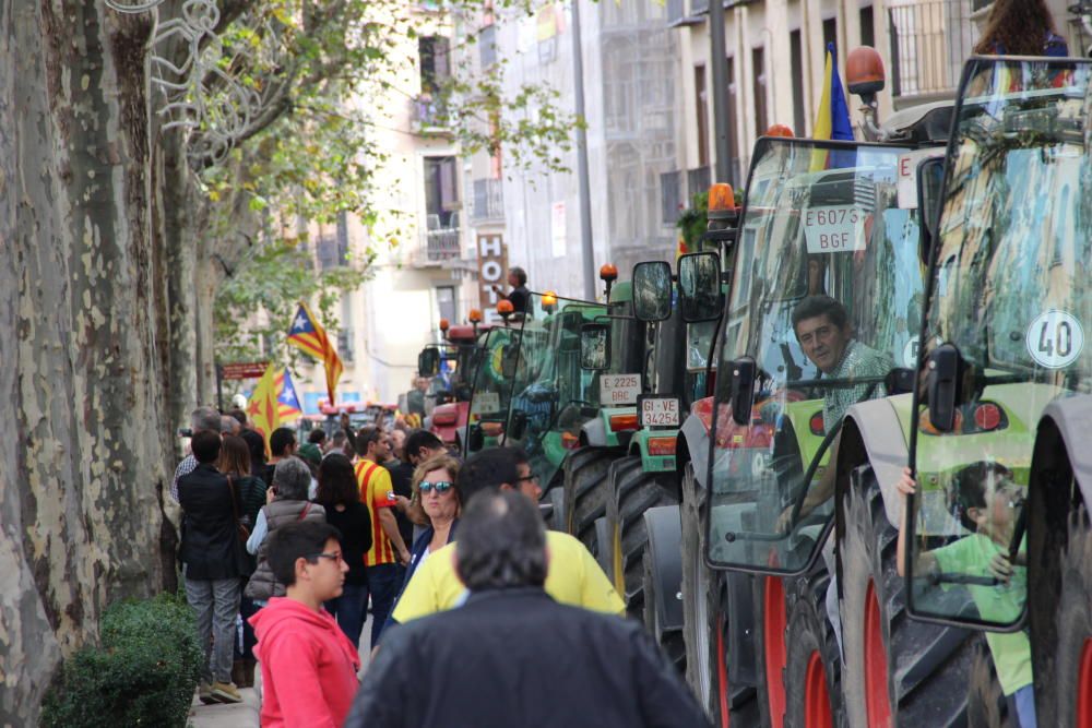 Concentració a la Rambla de Figueres per la vaga