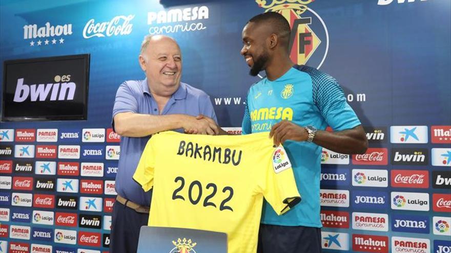 Bakambu: «Aún no he hecho todo lo que quiero hacer aquí»