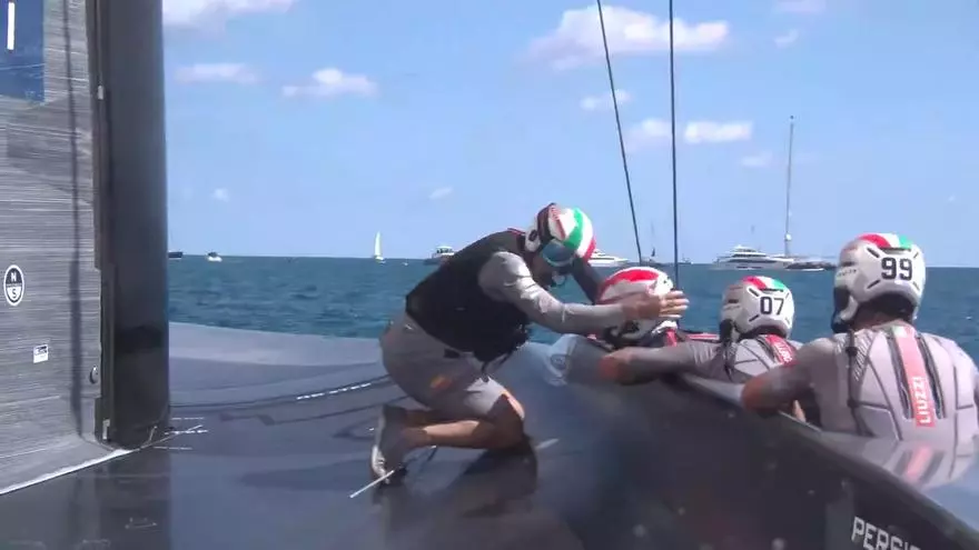 Así celebró el equipo italiano su victoria en la Copa América de Vela