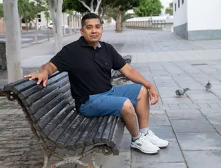 Deportado por Trump... Acogido por Canarias