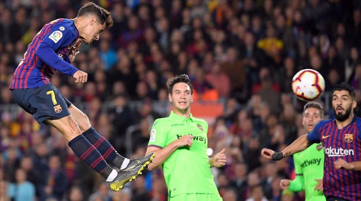 zentauroepp47924848 barcelona s brazilian midfielder philippe coutinho heads the190428195009 zentauroepp47924848 barcelona s brazilian midfielder philippe coutinho heads the190428195009
