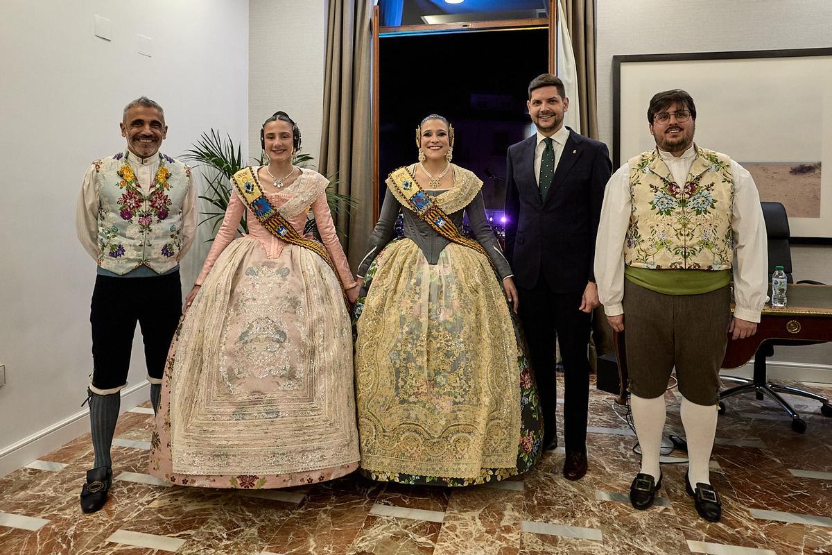 El Pregó i la Crida enceten la programació oficial de les Falles de Gandia 2026