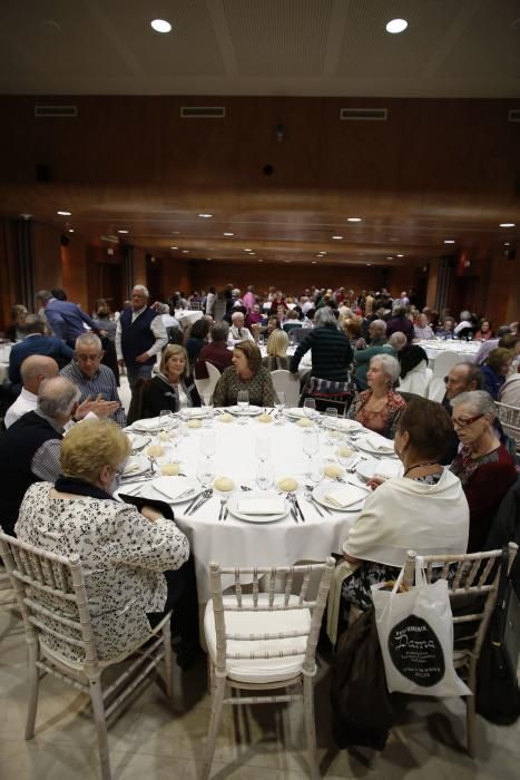 Comida de los jubilados de la asociación Tierno Galván