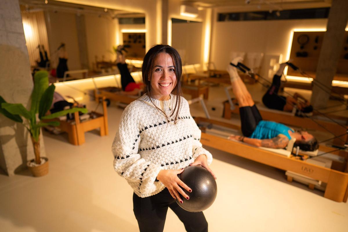Izumi Shoji, propietaria de un estudio de pilates en el Gorg, símbolo del nuevo dinamismo comercial del barrio