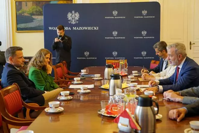 Collboni refuerza la cooperación con Kiev: "Barcelona estará allí, como hace 30 años estuvo en Sarajevo"