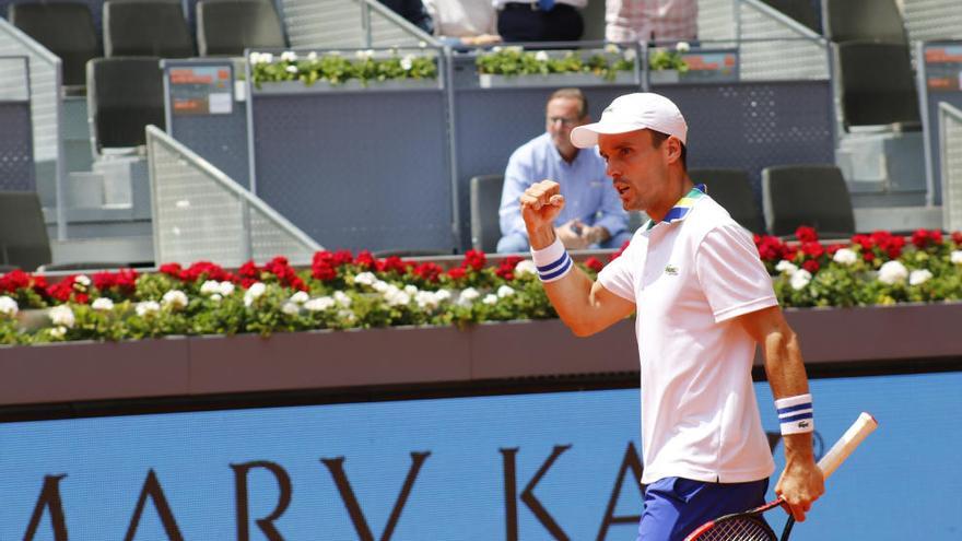 Bautista jugará la final de Auckland ante el verdugo de Ferrer