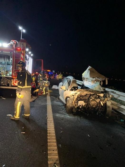 Cuatro heridos, dos de ellos graves, en un accidente de tráfico en Tenerife