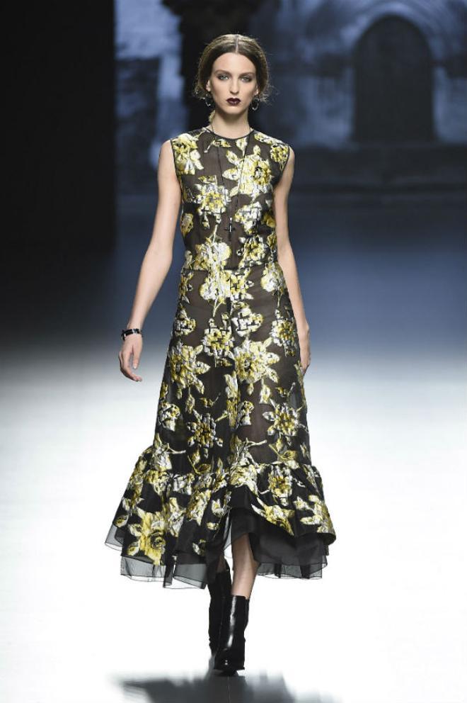 Juana Martín O/I 2016-2017, vestido estampado con falda de tul