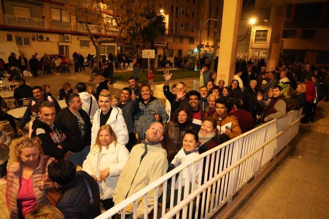 Imágenes de Magdalena: Barbacoa popular para más de 4.000 personas en Castelló