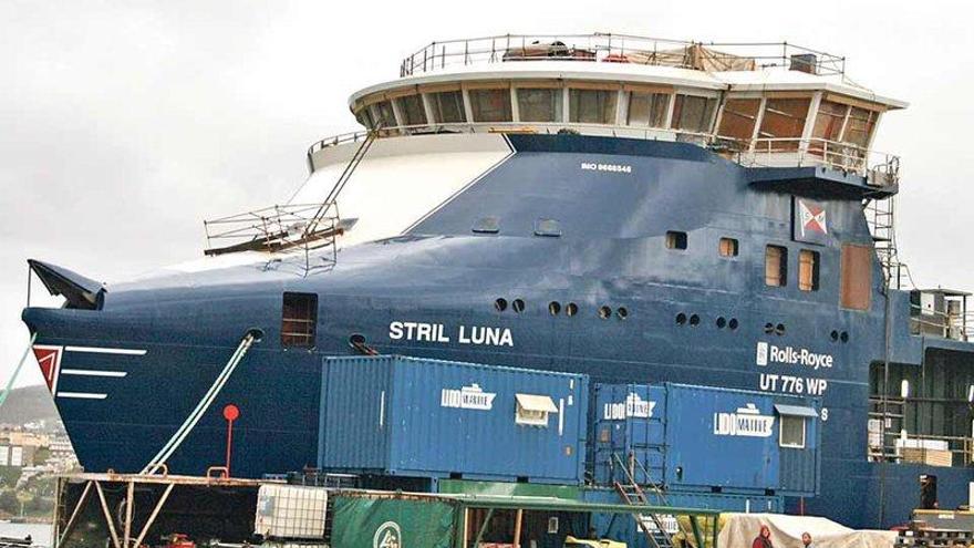 El &quot;Stril Luna&quot;, en Gondán. / T. CASCUDO