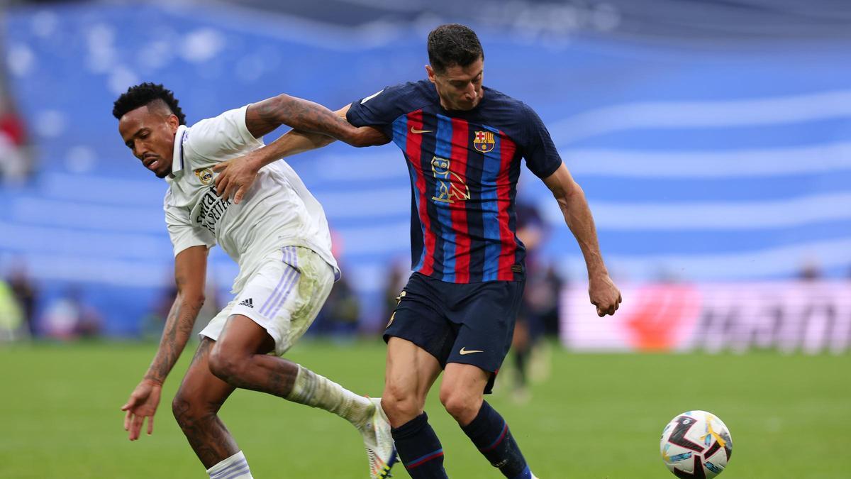 FC Barcelona - Bayern de Múnich: El gol de Lewandowski