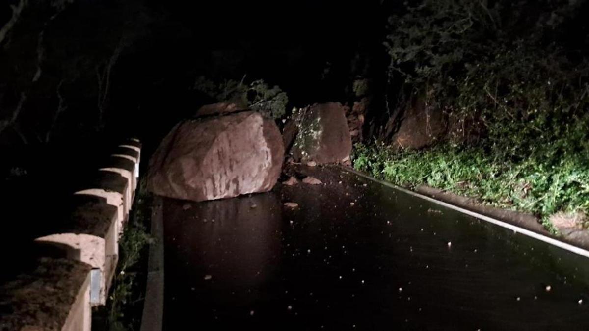 Desperfectos en vías por el impacto de la borrasca Therese