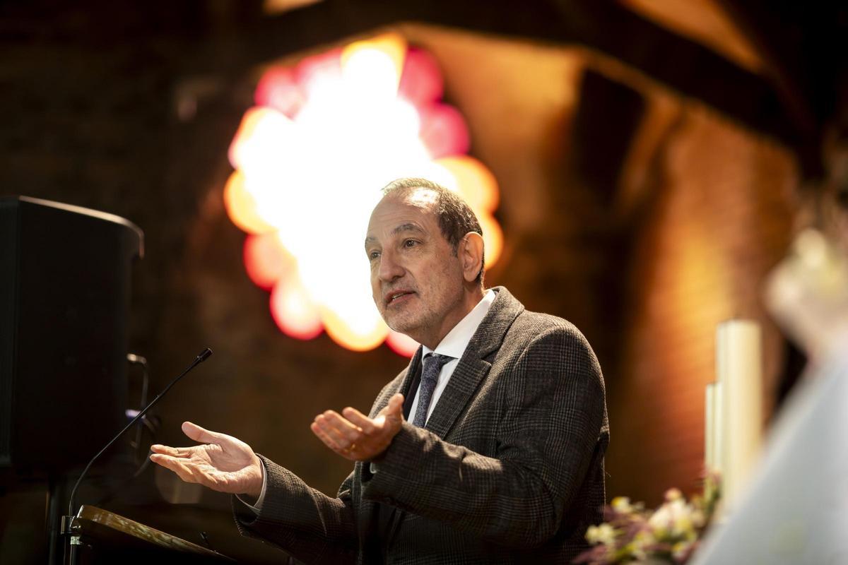 El conseller de Justicia y Calidad Democrática, Ramon Espadaler, durante la presentación de la agenda de actividades culturales 2026 de Catalonia Sacra, el pasado 20 de febrero.