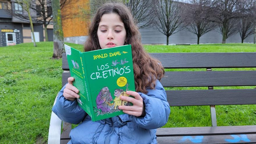 Así es Valeria Sánchez, la niña que mejor lee de Asturias