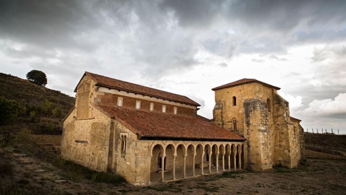 Exterior de San Miguel de Escalada