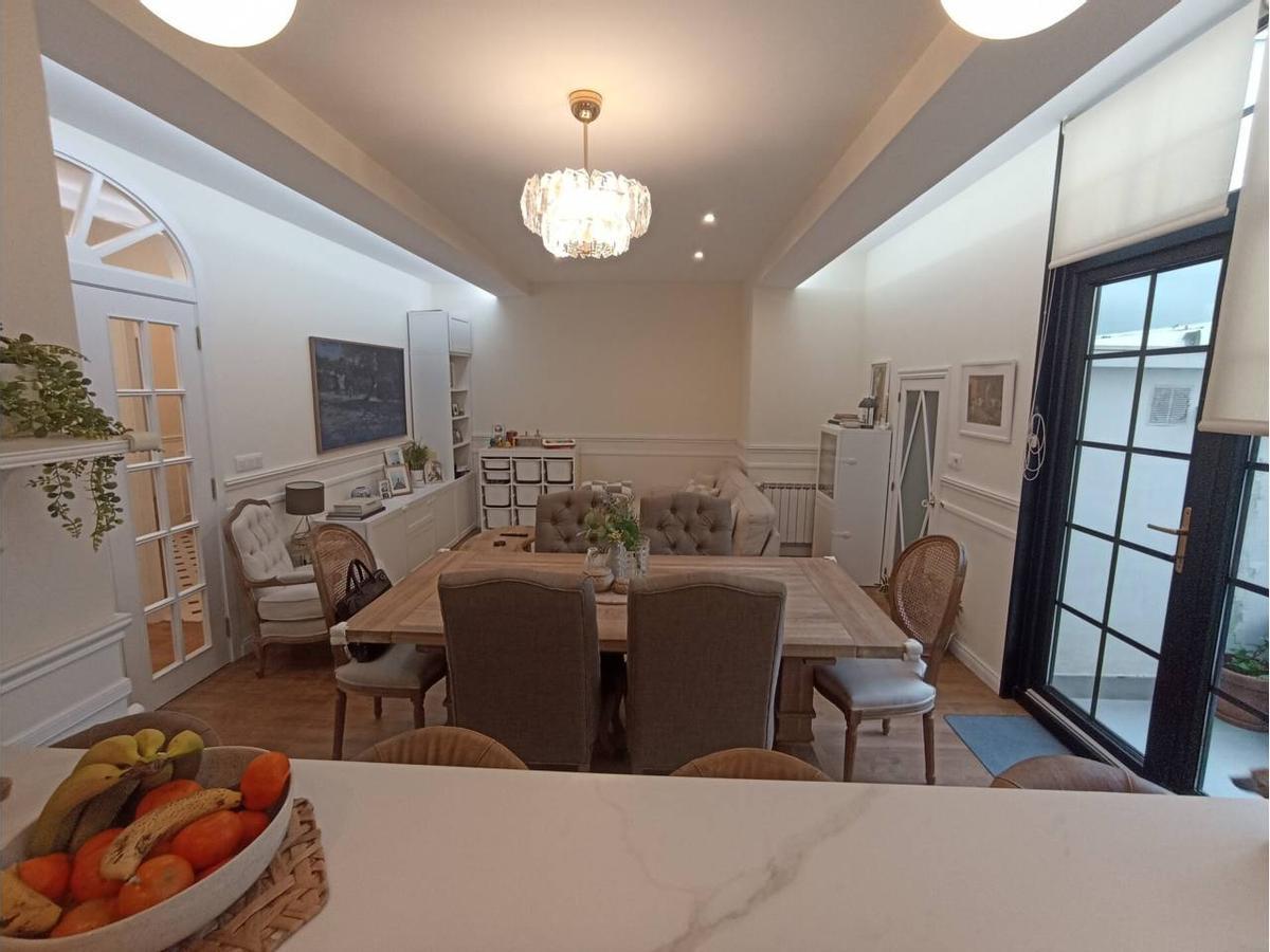 Piso en Os Mallos, A Coruña II