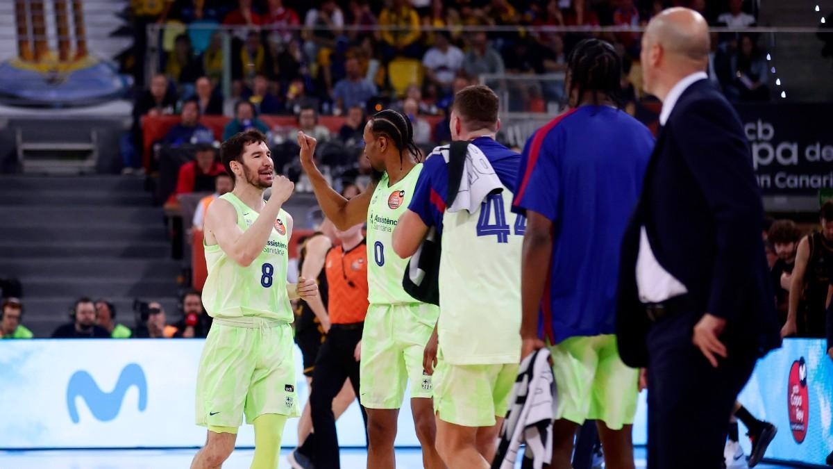 Kevin Punter, junto a Darío Brizuela y Joel Parra en la pasada Copa del Rey