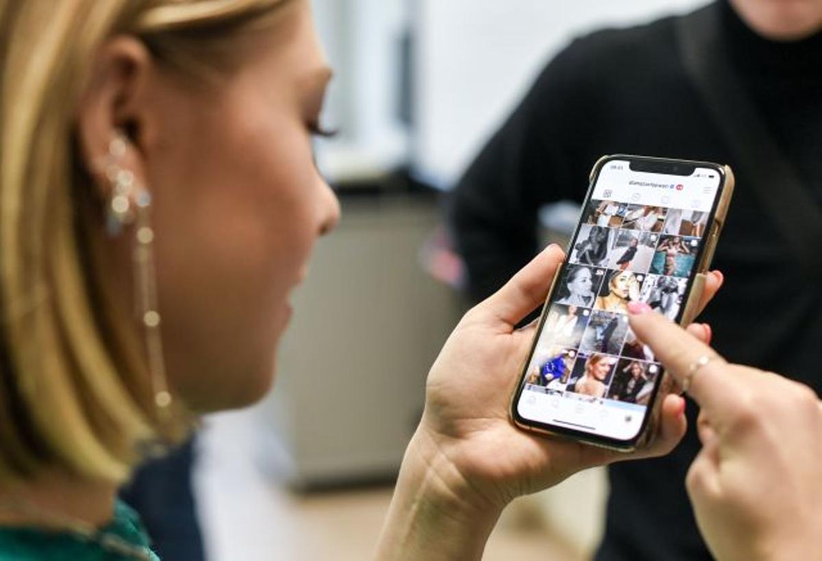 Te pueden sancionar por usar las redes sociales en el trabajo.